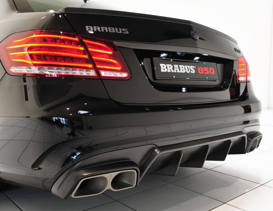  Mercedes-Benz E63 AMG by Brabus 2014 года  (фото 7 из 65)